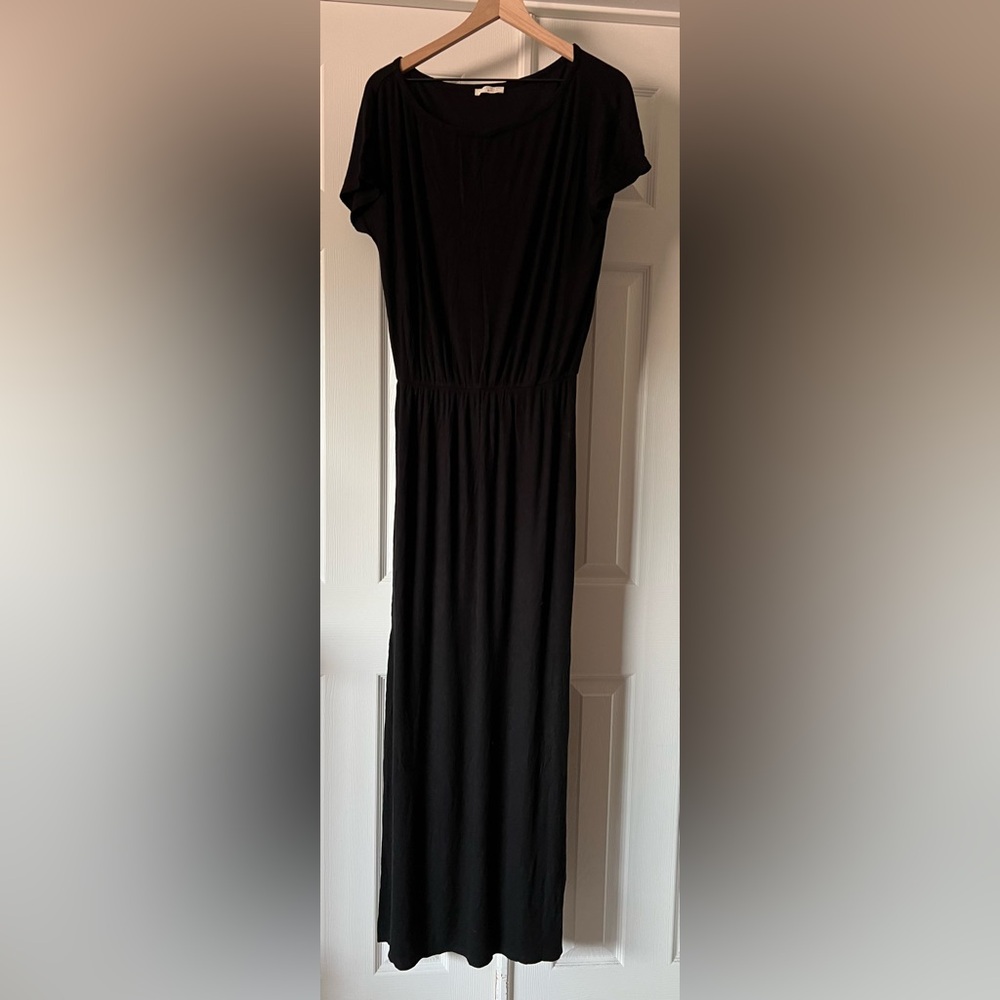 Lovestitch Black Off Shoulder Maxi Dress